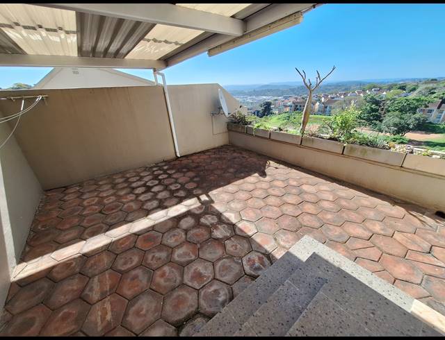 3 BEDROOM DUPLEX TO LET IN MORNINGSIDE